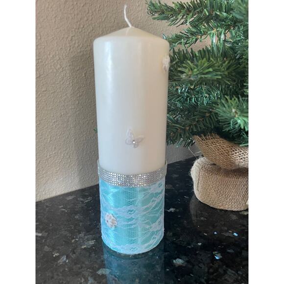 Turquoise Blue Handcrafted Pillar Candle With Butterflies - Picture 5 of 6